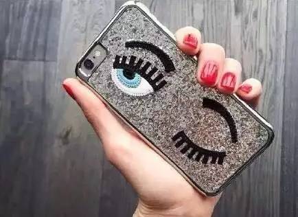 好看的手机壳推荐明星同款,明星们都用的手机壳超少女