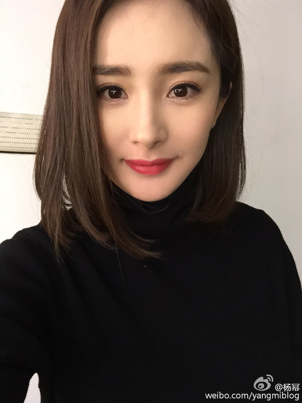 女人的红唇大戏，get爆款女王大幂幂同色唇膏，兰蔻,Lancome菁纯柔润丝缎唇膏全新上市