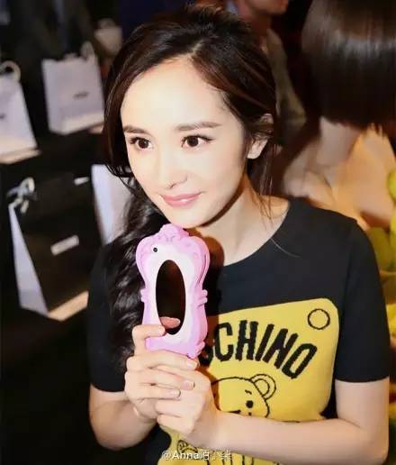 好看的手机壳推荐明星同款,明星们都用的手机壳超少女