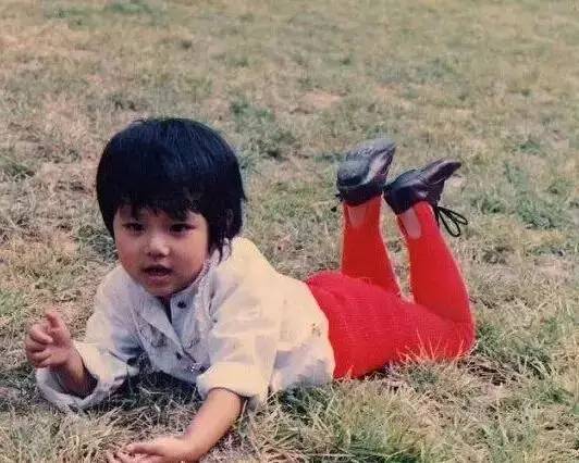 90后小时候爆款衣服,00后童年记忆中最深的衣服