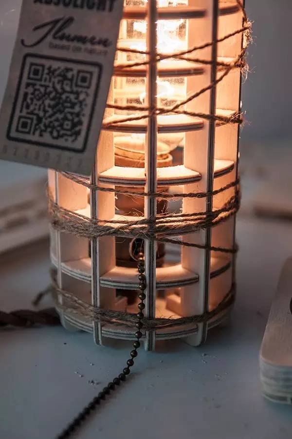 伏特加带灯光,绝对伏特加夜装限量版星夜紫