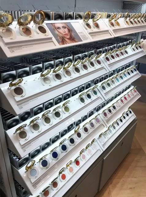 娲讳箙瑙佹湁鍝簺绯诲垪,娲讳箙瑙佺殑褰╁鍝佺墝