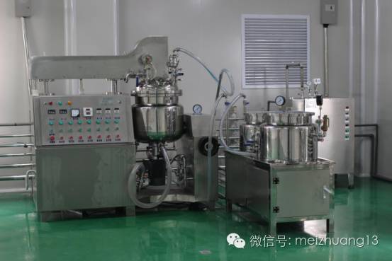 李钟硕朴信惠韩孝周cp感,李钟硕与韩孝珠的关系