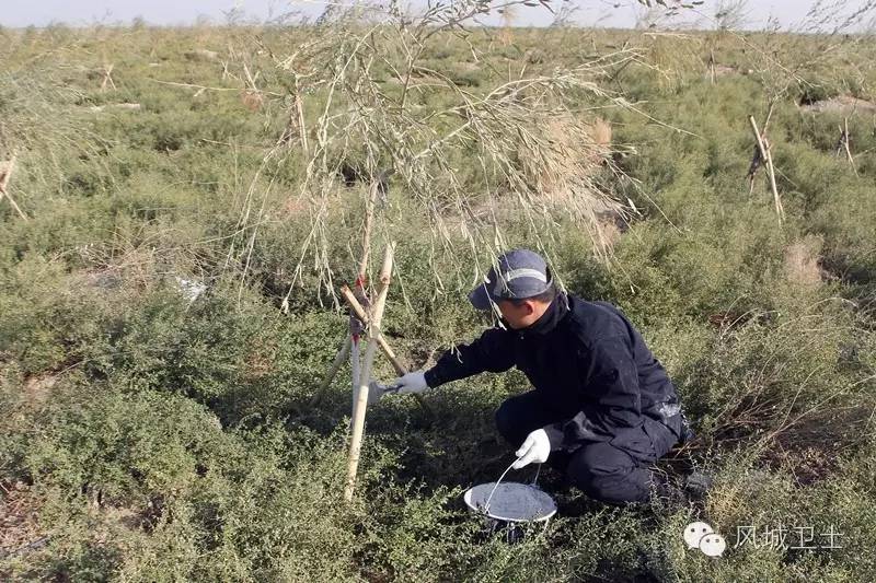 公安冬季加厚防寒服全套,公安局冬季棉服防护