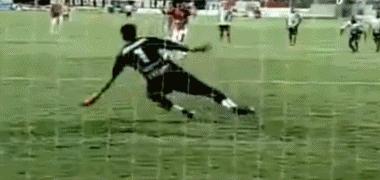 常用5种点球射门技巧,经典踢点球