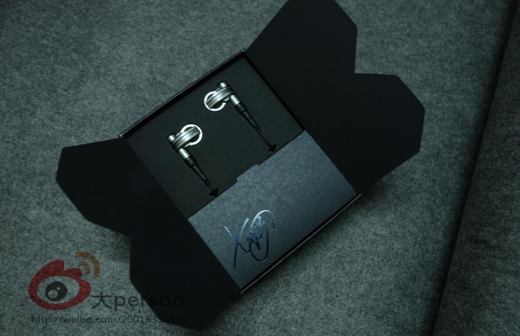 究极梦幻！日本动漫大师的工业设计重装机甲下的幽灵之声