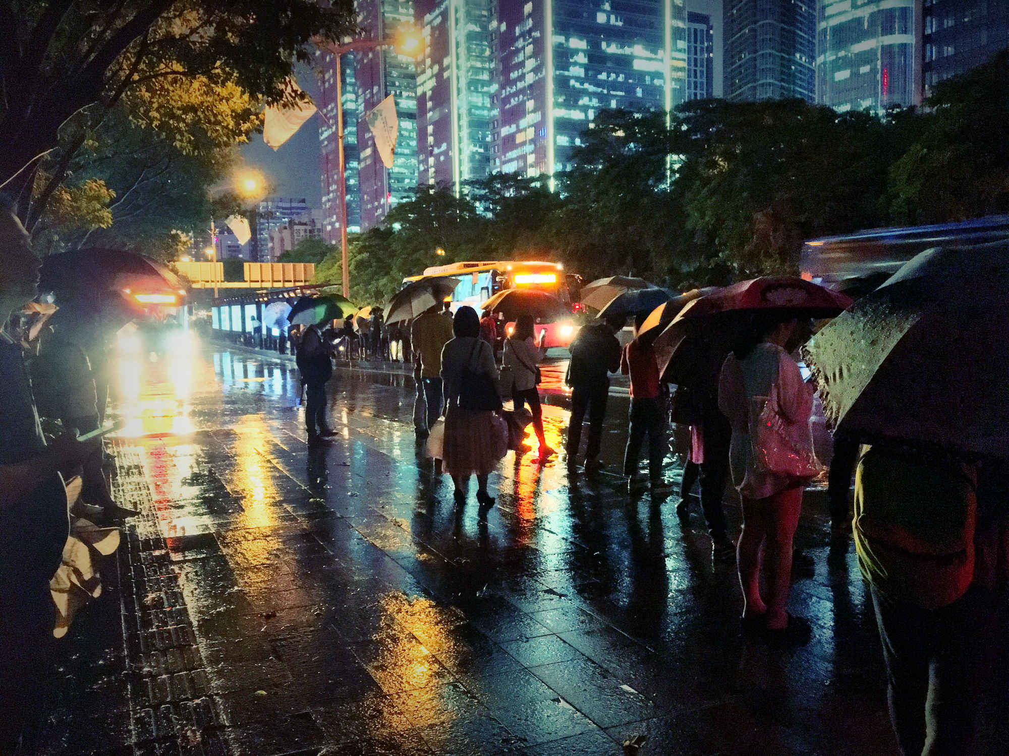 多一个视角看世界,多维度视角看世界