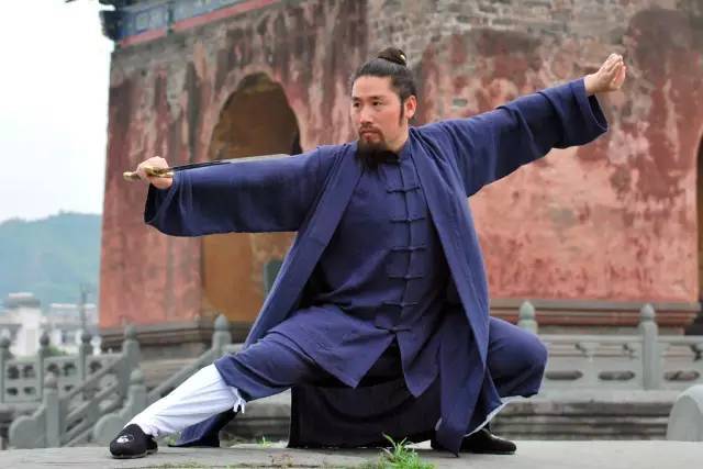 阳气不足为什么会发冷,阳气不足按摩哪个地方可提升阳气