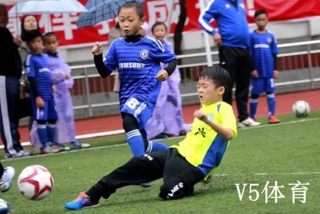 武汉新的征程永不停歇,武汉足球2019年