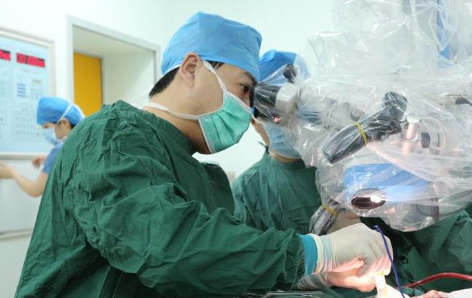 婴儿脑积水治疗最好方法,婴儿脑积水怎么治疗