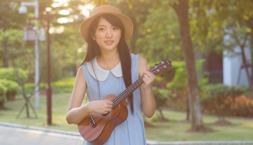 最好学习的小乐器,中老年学习什么乐器比较好学