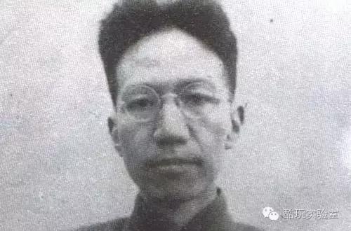 牛顿的身高有多高,牛顿身高多高