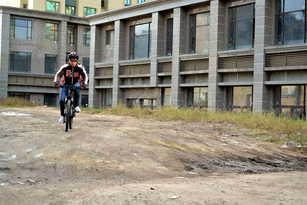 山地车碳纤维铝合金骑行感受,山地车铝合金碳纤维骑行感受