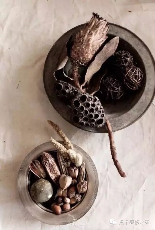 不要爱马仕不要LV,90后情侣花6万块造了个300㎡的大房子