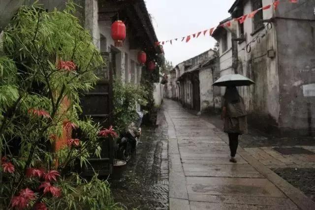 美豪皆丽致烟雨醉无锡