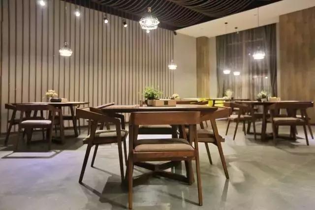 美豪皆丽致烟雨醉无锡