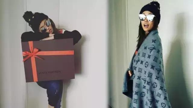 那些年我们一起戴过的白兰花,那些年一起看过的围脖