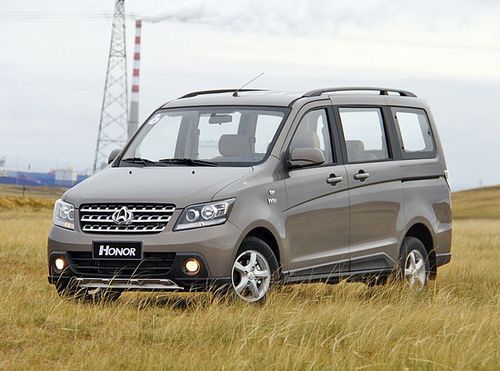 五菱宏光汽车挑战成功,五菱宏光和长安欧诺哪个更好