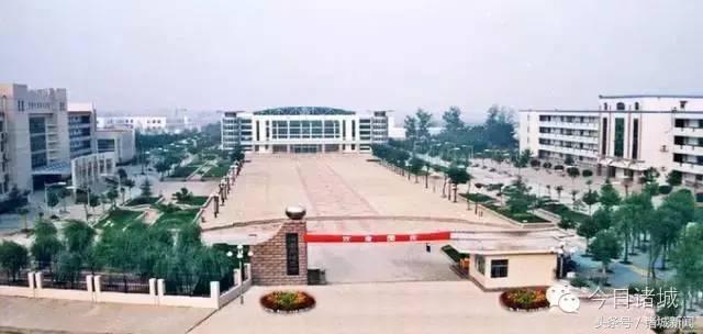 诸城市中学排名最新,全国百强县诸城排名