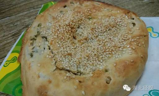 来武汉不可错过的一条街,武汉晚上逛的步行街夜市