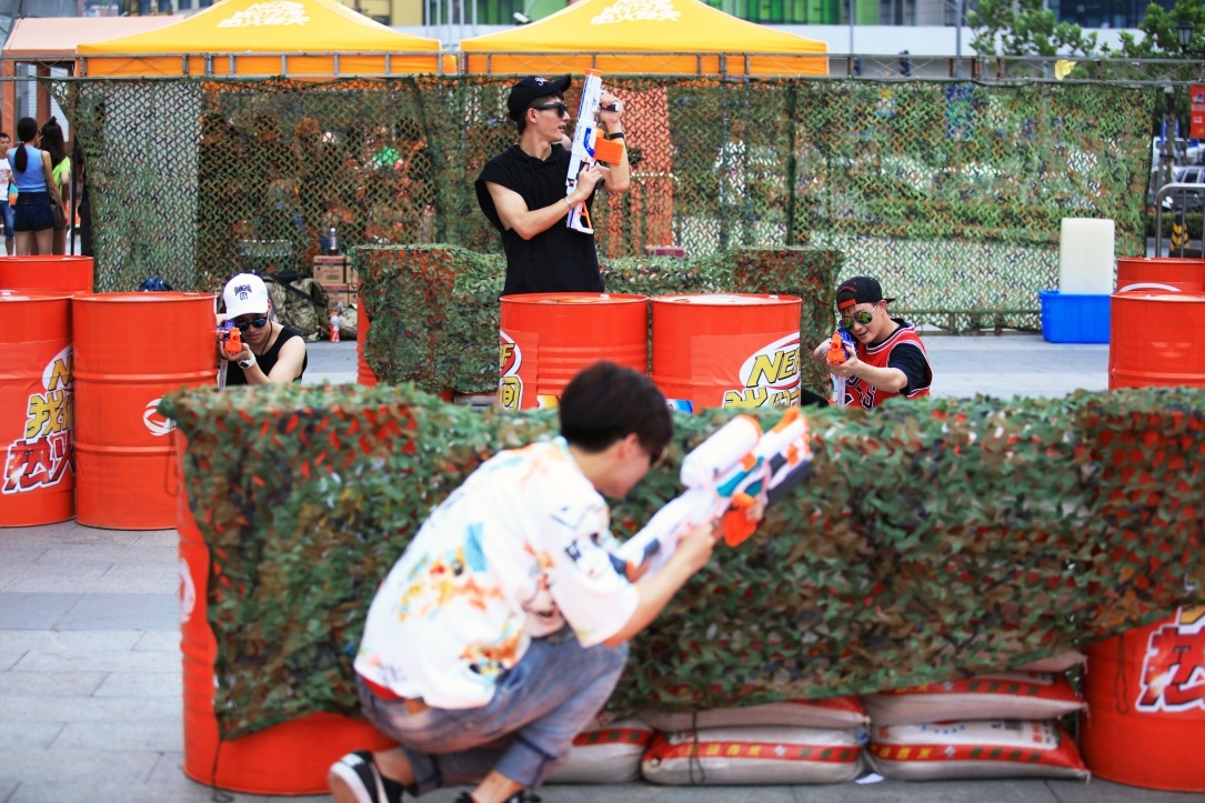 nerf热火精英2.0疾风发射器,nerf热火旋风发射器拆解