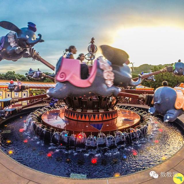 双十一光棍节，约她去迪士尼玩吧！