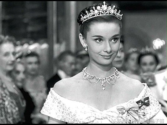 描写年龄差爱情的电影 (讲述初恋的电影有哪些)