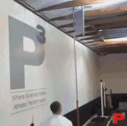 如何做到突破弹跳极限罚球线扣篮,没有任何弹跳基础怎么扣篮