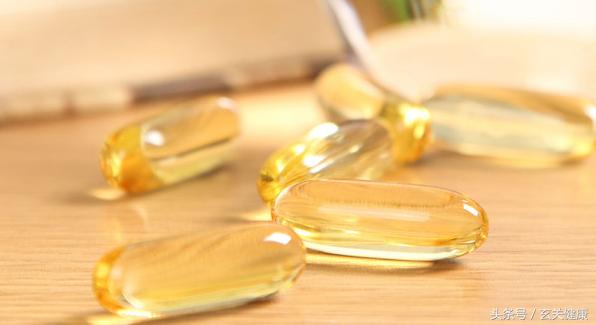 深海鱼油软胶囊的主要功效与作用,深海鱼油大豆磷脂的功效与作用