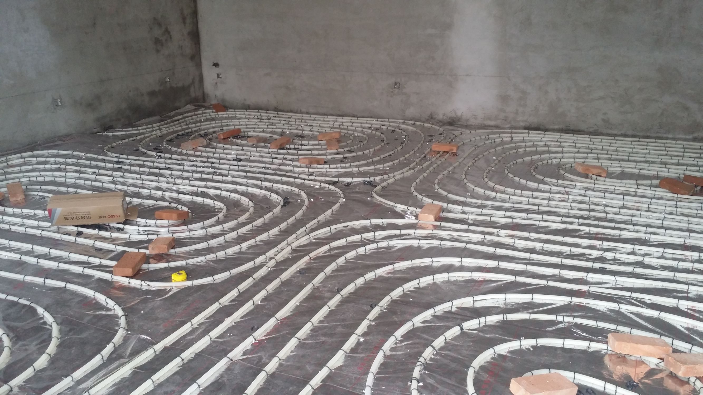 别墅空气能热泵采暖解决方案,别墅用两套空气能热泵