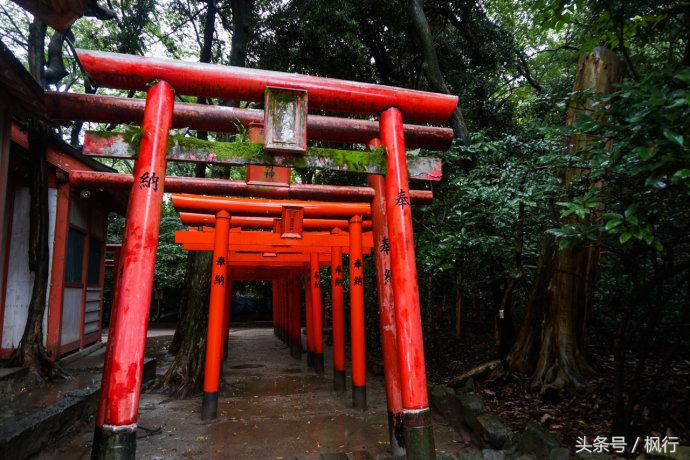 福冈神社在左购物在右,福冈的神社有哪几个