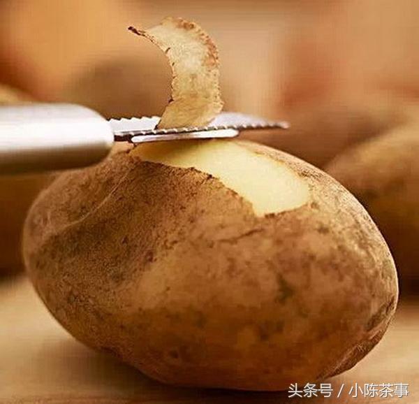 清洗茶垢神器,茶垢清洗小妙招不花钱