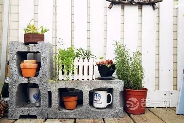 都不认识了！空心砖放屋里逼格如此高毫无违和感