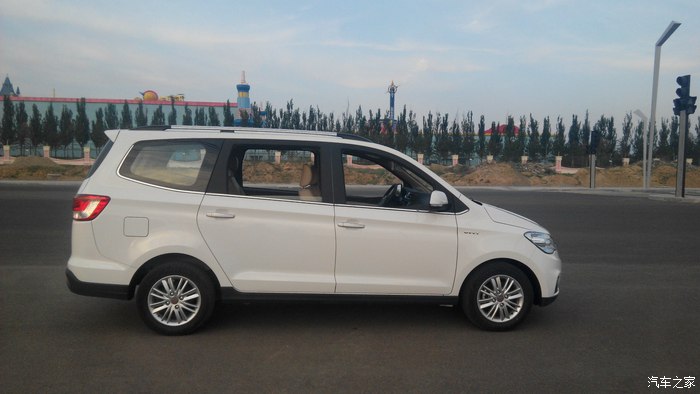 勿忘初心，多年来的老朋友五菱宏光S1，我还是再次选择了你