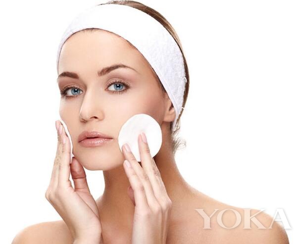 化妆水抗皱成分是智商税吗,化妆水是护肤界的最大骗局