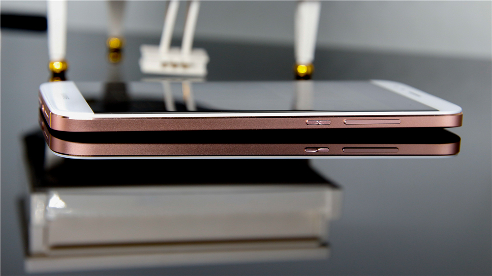 华为麦芒4有白色吗,测评华为麦芒4