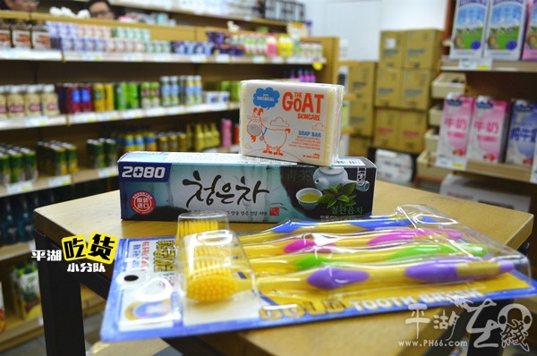 平湖这家店,里面装下了“全世界”!厉害了