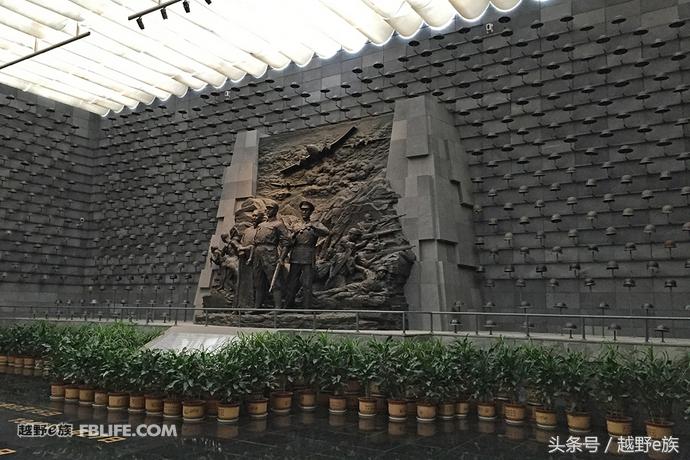 无畏前行与奥迪q7赴一场异域之约,奥迪q7开拓人生无畏前行