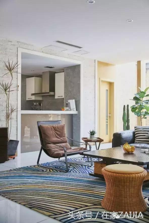 客厅主灯属于软装吗,客厅有无主灯的优缺点