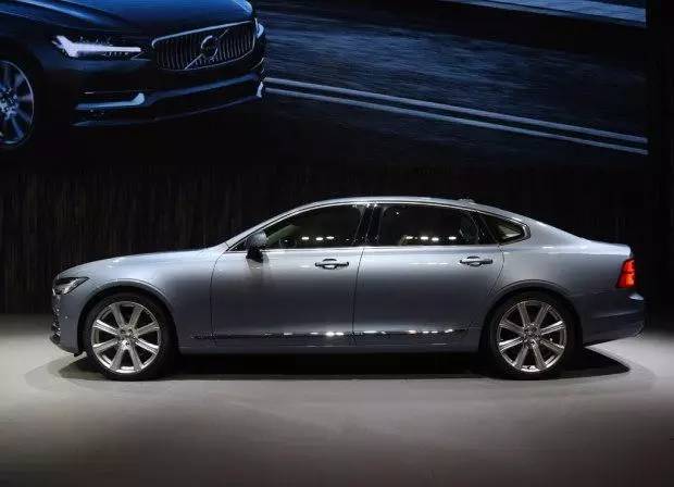 10月汽车销量排行榜豪华中型车,10月自主轿车销量排行