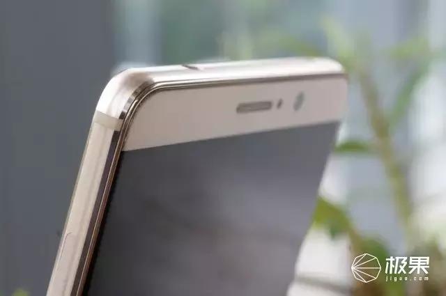 mate9发布价格,mate9还值多少钱