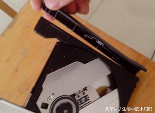 笔记本电脑怎么安装固态硬盘,笔记本m2固态硬盘安装