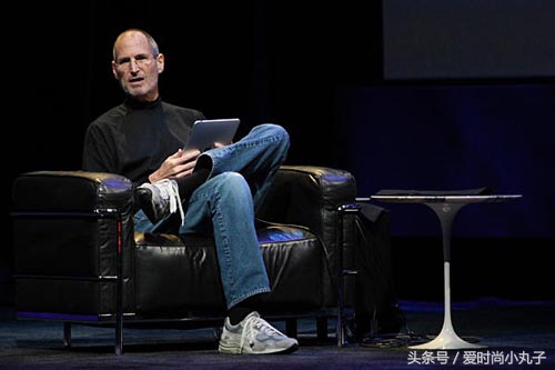 年薪10万职场男士穿衣指南第四弹：能穿一辈子的6款球鞋