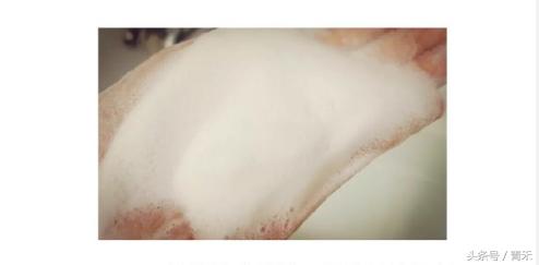 如何保持脸部皮肤干净,如何保持头发蓬松男士