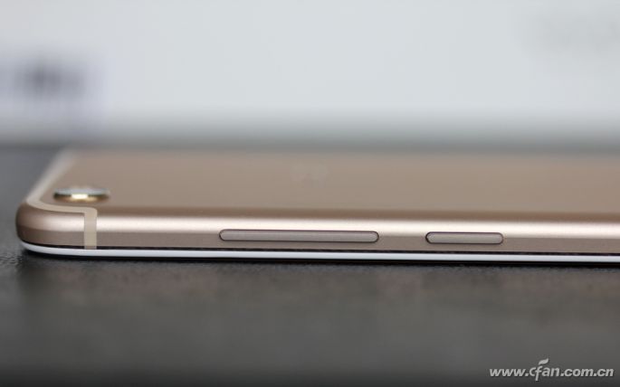 自拍中的战斗机vivoX9首发开箱图赏