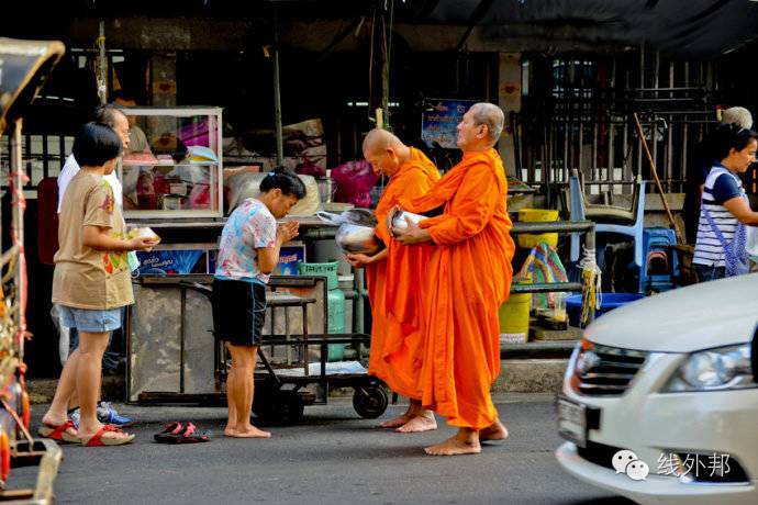 首次马拉松跑步感受,马拉松第二天跑步的感受