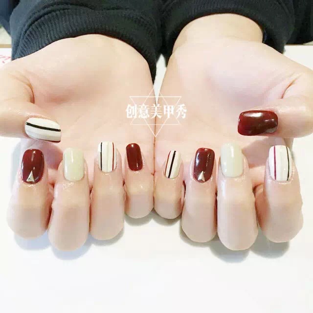 胖手显白简单美甲,短胖手适合做什么美甲