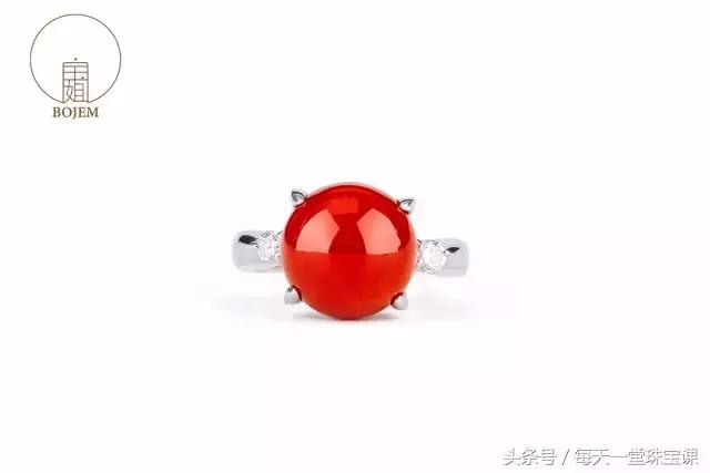 本命年戴哪些珠宝要提前准备，等鸡年来了就来不及了！