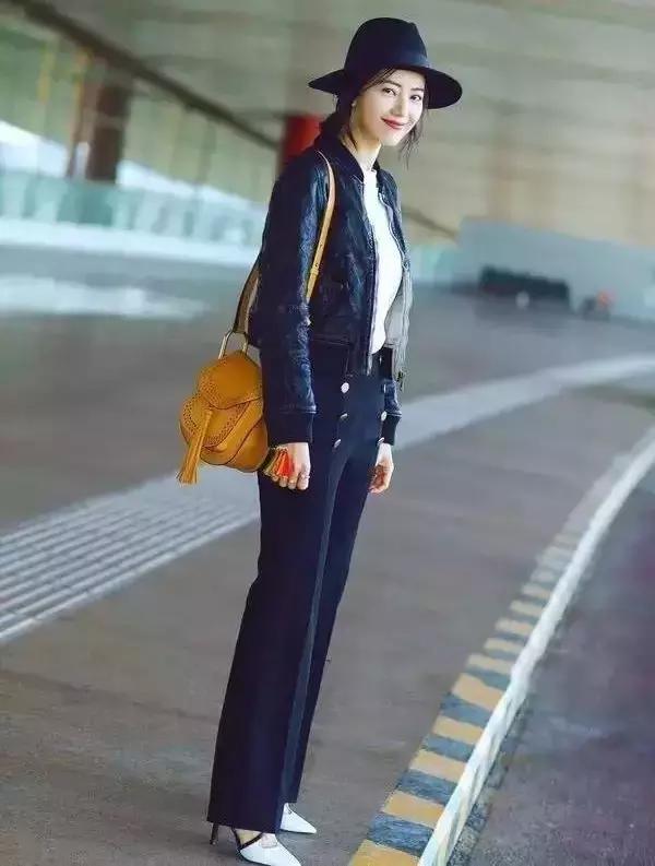 阔腿裤应该怎么样弄最好看,阔腿裤搭什么上衣好看搭什么鞋