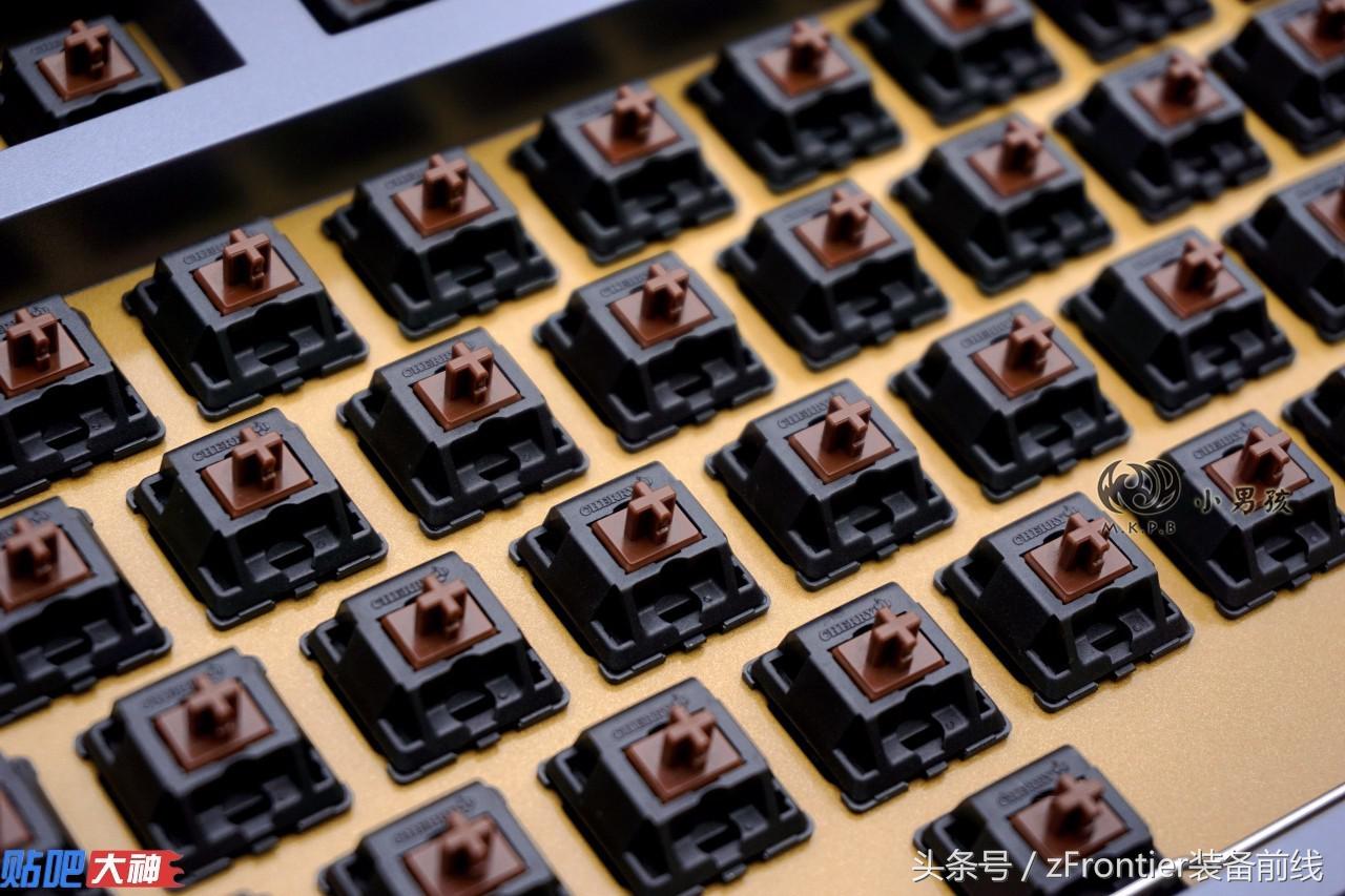 硬糖机械键盘classic评测,雷迦机械键盘评测